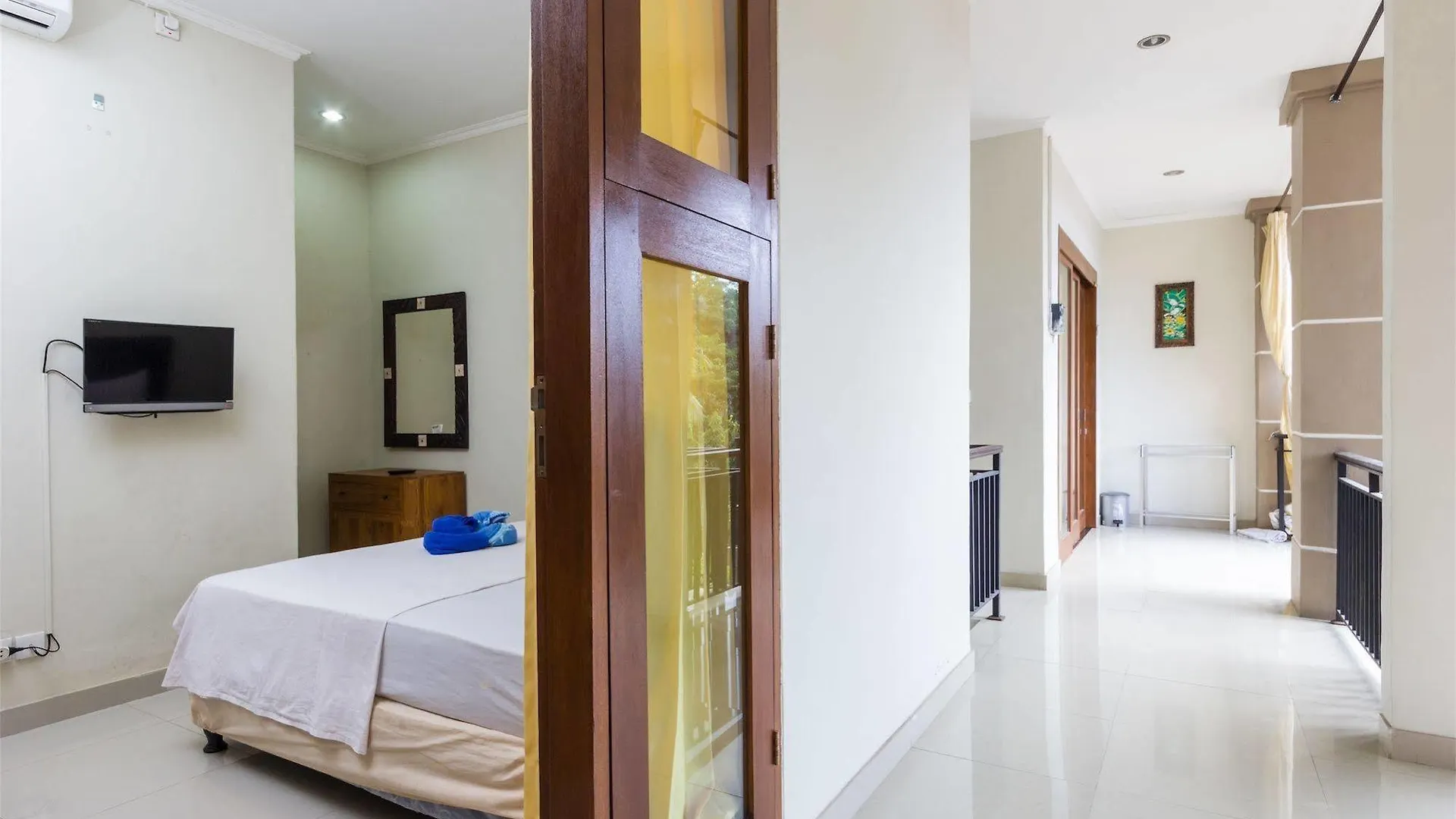 Reddoorz @ Poppies Lane Two Guest House Kuta  Indonesia