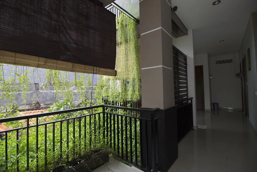 Reddoorz @ Poppies Lane Two Guest House Kuta