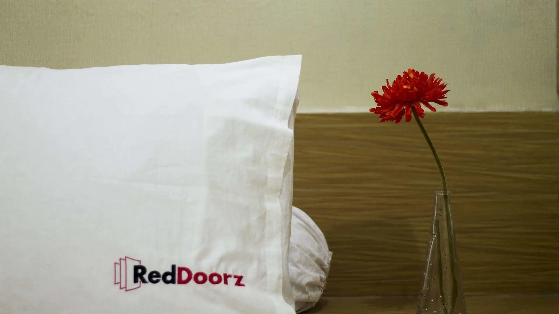 Reddoorz @ Poppies Lane Two Guest House Kuta