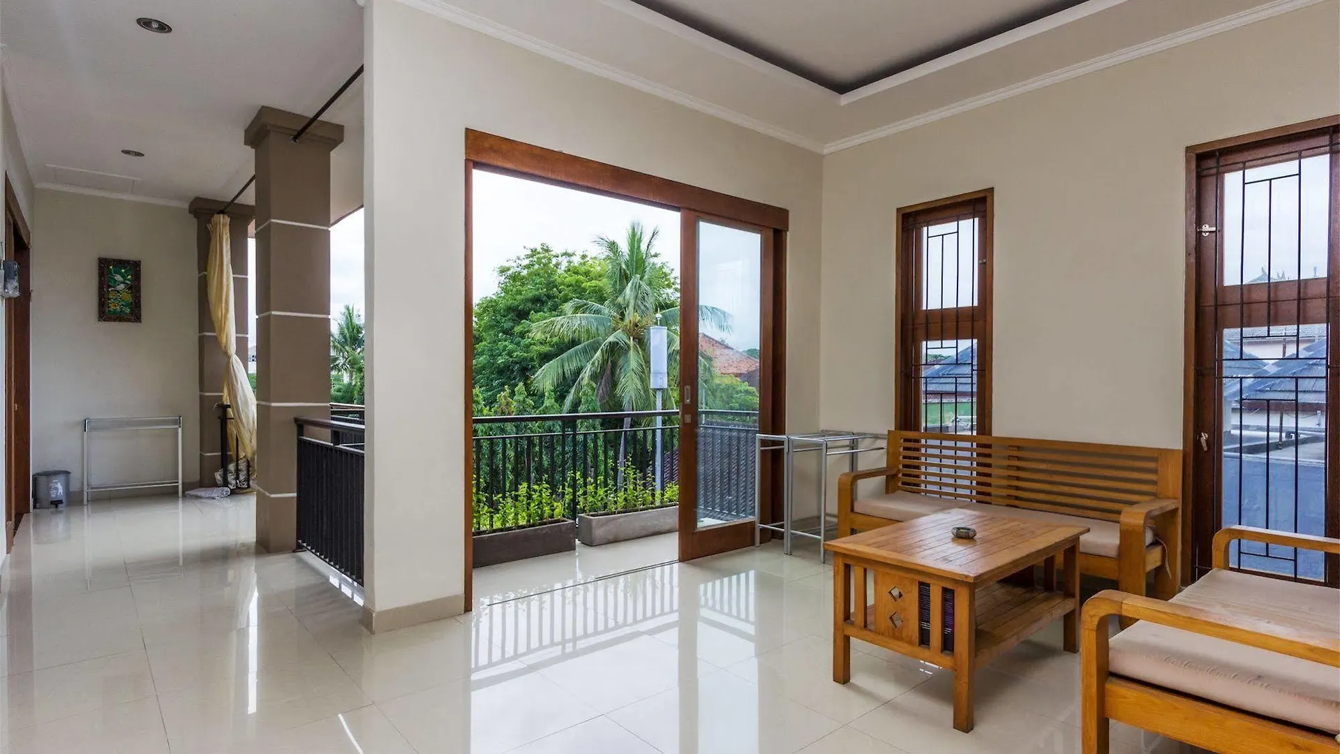 **  Reddoorz @ Poppies Lane Two Guest House Kuta  Indonesia